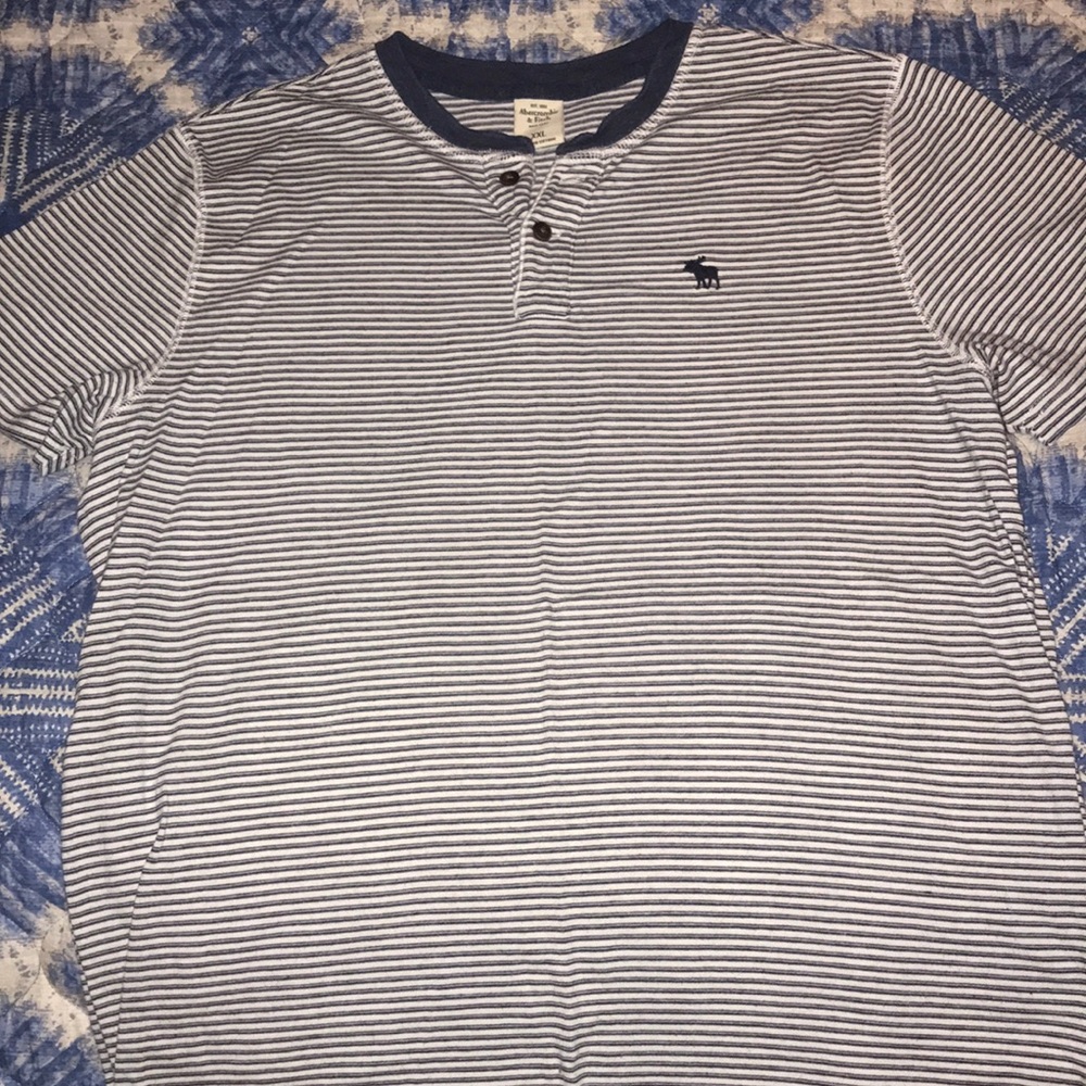 Abercrombie and Fitch men’s t-shirt